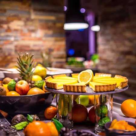 乐大艾格勒酒店及水疗中心 酒店 4*